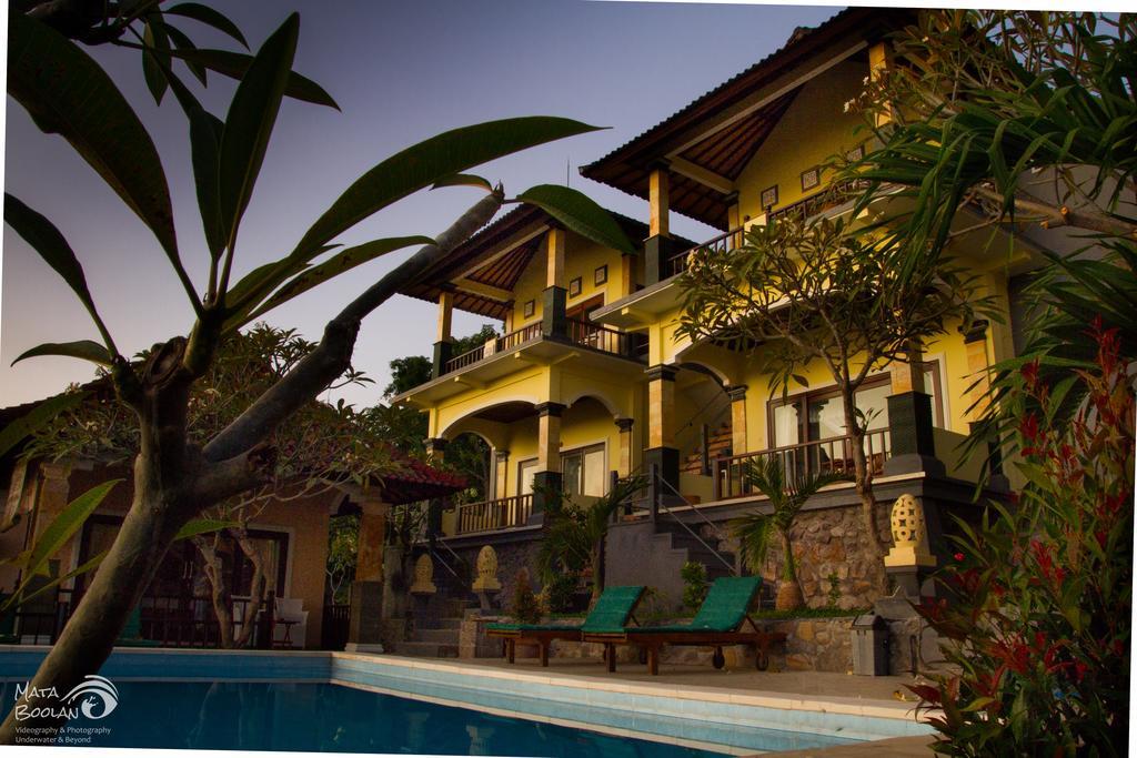 Beten Waru Bungalow And Restaurant Amed  Exterior photo