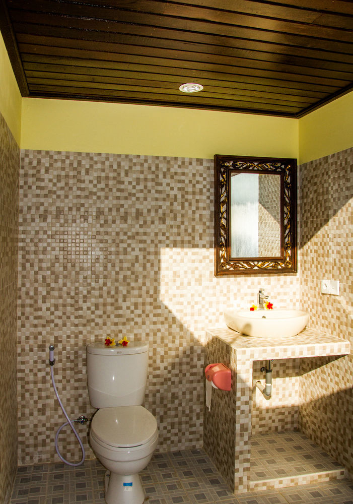 Beten Waru Bungalow And Restaurant Amed  Exterior photo